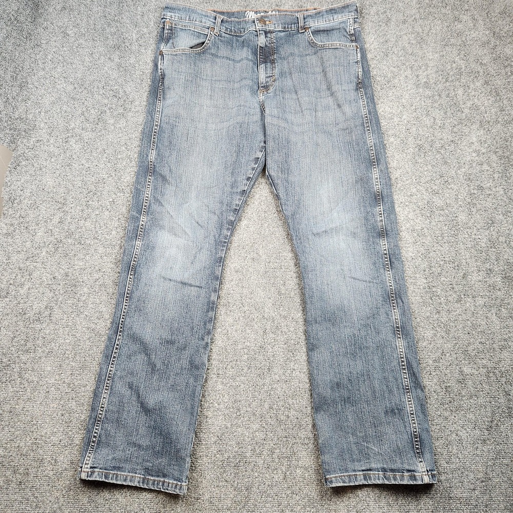 Wrangler Retro Relaxed Boot‎ Jeans Mens 38x34 Blue Light Wash Denim Stretch